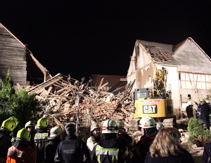 Explosion? Haus in Mittelhessen eingestürzt – Bewohner tot