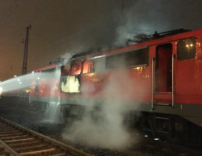 Gallusviertel: E-Lok brannte auf Abstellgleis