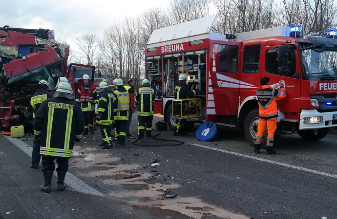 LKW-Fahrer kommt nach Unfall auf A44 ums Leben LKW-Fahrer kommt nach Unfall auf A44 ums Leben