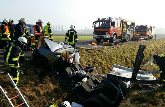K 17: Schwerer Unfall bei Großenenglis K 17: Schwerer Unfall bei Großenenglis