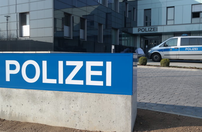 Modernstes Polizeirevier Nordhessens übergeben Modernstes Polizeirevier Nordhessens übergeben