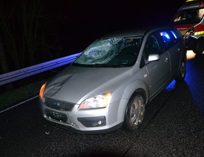 Gi: Ohne Licht und Helm unterwegs – Radfahrer schwer verletzt