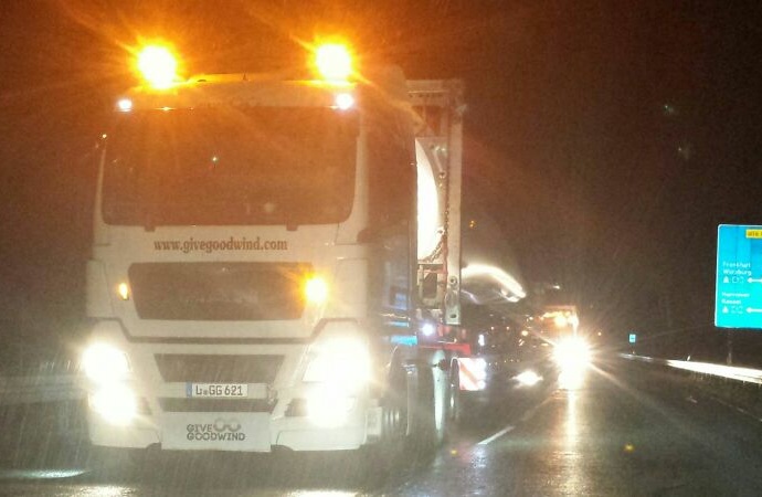 Remsfeld: Rangiermanöver blockierte A7-Abfahrt