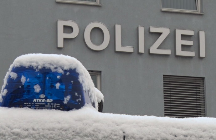 HOG: 21-Jähriger fuhr bekifft mit Auto zur Polizei