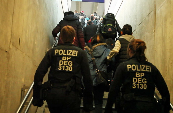 TV-Tipp: „Polizei in Not – Überlastet und kaputt gespart?“ auf ZDF TV-Tipp: „Polizei in Not – Überlastet und kaputt gespart?“ auf ZDF