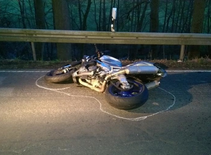 29-jähriger Motorradfahrer starb bei einem Wildunfall 29-jähriger Motorradfahrer starb bei einem Wildunfall