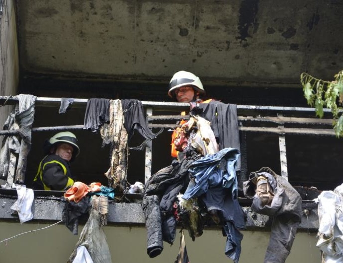 KS: 100.000 Euro Sachschaden nach Wohnungsbrand KS: 100.000 Euro Sachschaden nach Wohnungsbrand