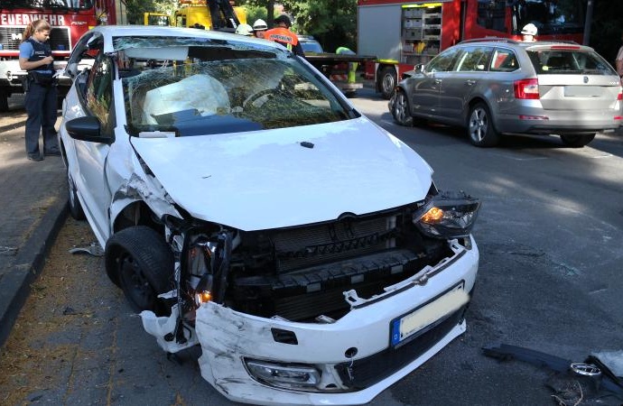 Tiefstehende Sonne? – Schwerer Unfall in Bad Arolsen Tiefstehende Sonne? – Schwerer Unfall in Bad Arolsen