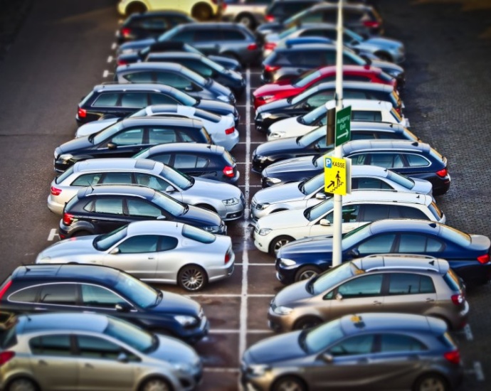 Händlerkauf vs. privater Kauf eines Fahrzeugs – Nicht nur eine Frage des Kaufpreises