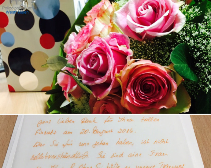 A66: Polizei rettet Hochzeit – Braut bedankt sich mit Blumenstrauß A66: Polizei rettet Hochzeit – Braut bedankt sich mit Blumenstrauß