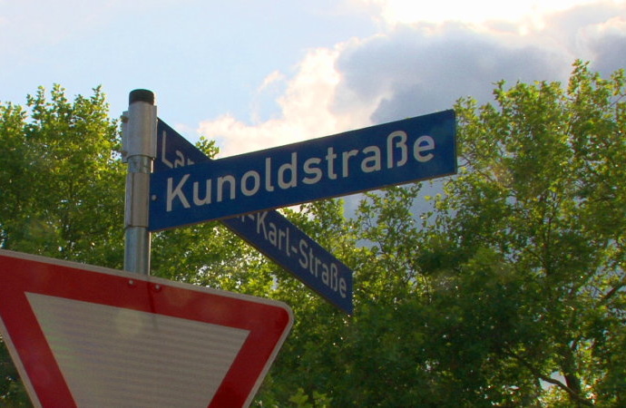 KS: „Horror-Clown“ in Bad Wilhelmshöhe unterwegs – Appell der Polizei KS: „Horror-Clown“ in Bad Wilhelmshöhe unterwegs – Appell der Polizei