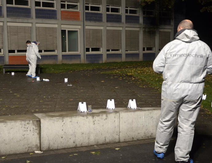 KS: Streit unter Männern eskaliert tödlich KS: Streit unter Männern eskaliert tödlich