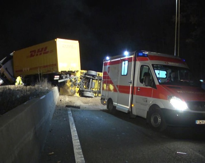 Sekundenschlaf löst schweren Unfall aus