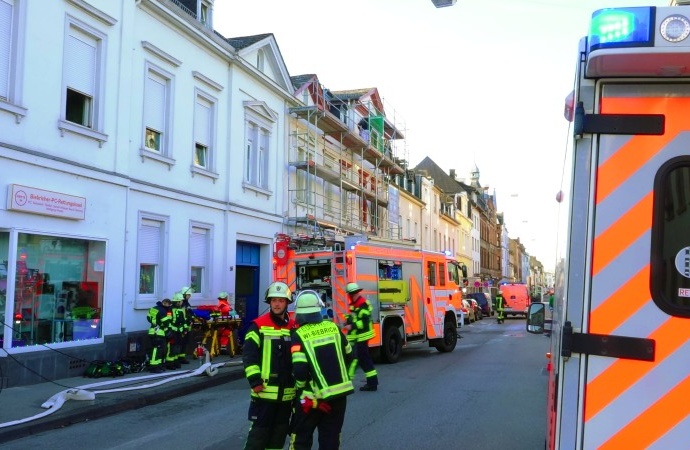 Wi: Frau kommt bei Wohnungsbrand ums Leben