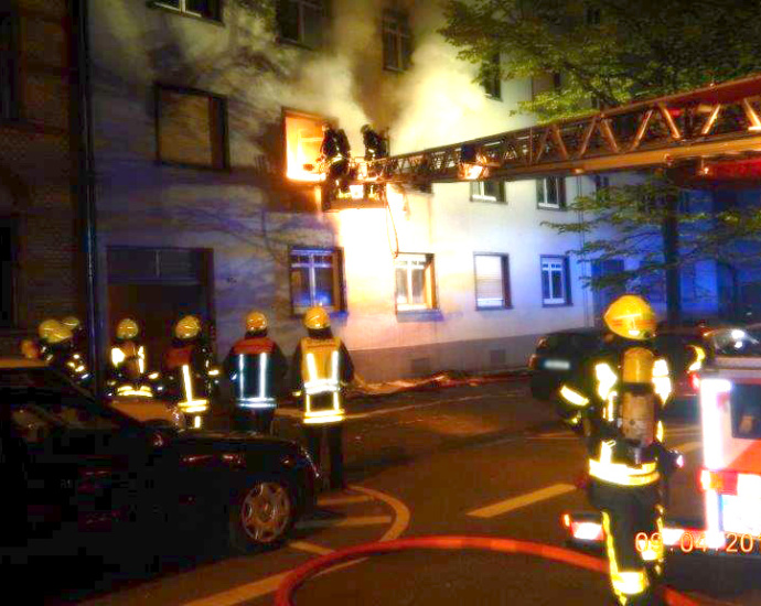 200.000 Euro Schaden bei Wohnungsbrand in Unterliederbach