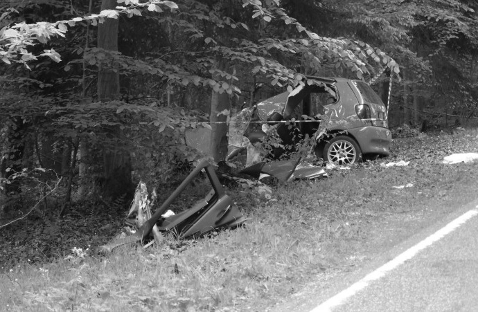 22-jähriger nach Verkehrsunfall im Krankenhaus verstorben 22-jähriger nach Verkehrsunfall im Krankenhaus verstorben