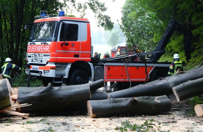 Wi: Unwetter in der Nacht über der Hauptstadt