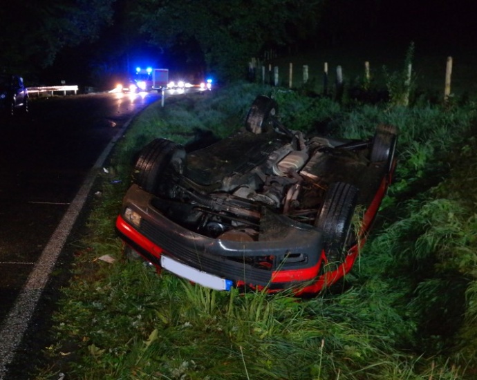 HOG: Unfall bei Hombressen – Fahrer schwer verletzt