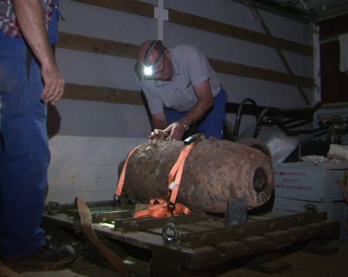 Bombe in Kassel entschärft ( Video)