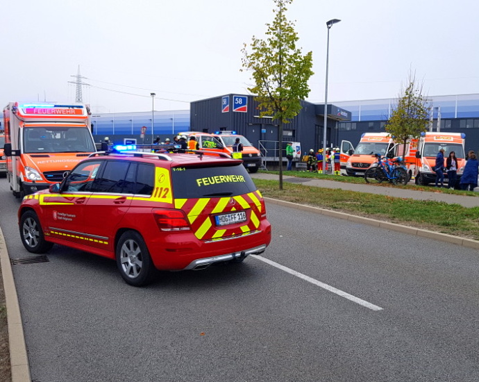 KS: 260 Einsatzkräfte bei Großübung auf SMA Gelände (Video)