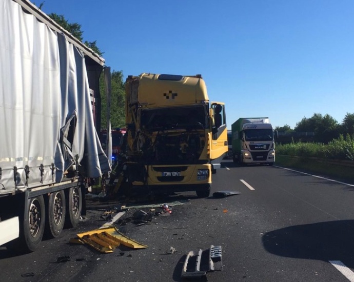 A7: LKW-Auffahrunfall bei Lutterberg