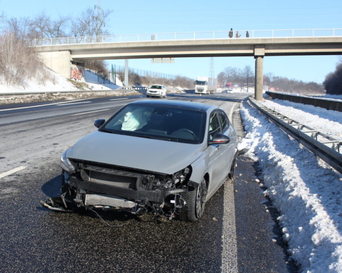 29-Jähriger bei Unfall auf A7 leicht verletzt