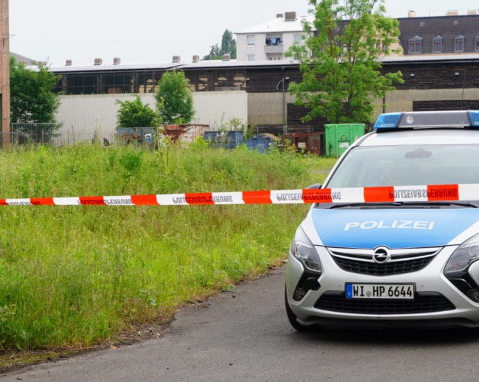 Weltweite Razzia gegen Drogenkriminalität? – Lagerhalle in Kassel durchsucht Weltweite Razzia gegen Drogenkriminalität? – Lagerhalle in Kassel durchsucht