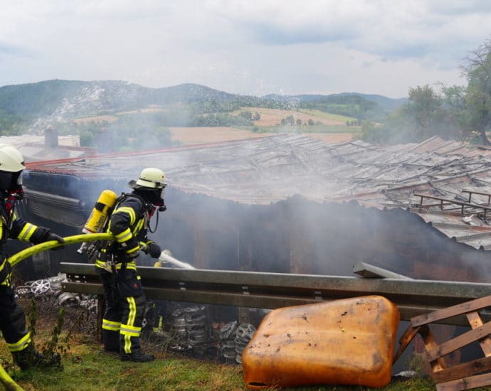 KFZ-Werkstatt brannte in Witzenhausen KFZ-Werkstatt brannte in Witzenhausen