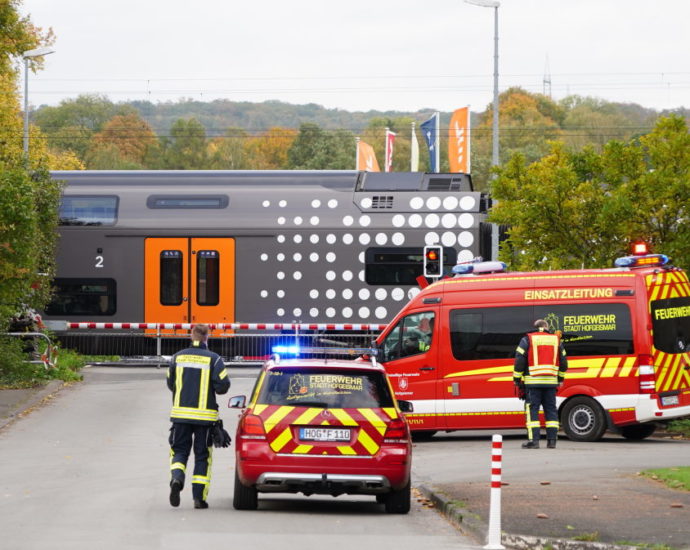 Unfall am Bahnübergang in Hofgeismar – 78-Jährige leicht verletzt Unfall am Bahnübergang in Hofgeismar – 78-Jährige leicht verletzt
