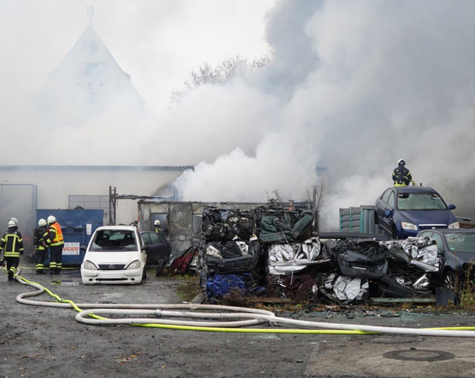 Nach Großbrand in Kassel – Keine Hinweise auf Brandstiftung Nach Großbrand in Kassel – Keine Hinweise auf Brandstiftung