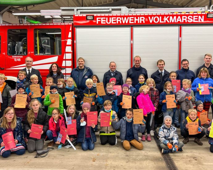 Kinderfeuerwehr Volkmarsen erfolgreich bei der Abnahme der Tatzen