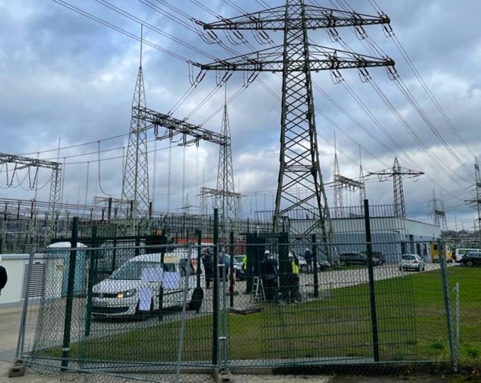 Borken – Tödlicher Arbeitsunfall in Umspannwerk Borken – Tödlicher Arbeitsunfall in Umspannwerk