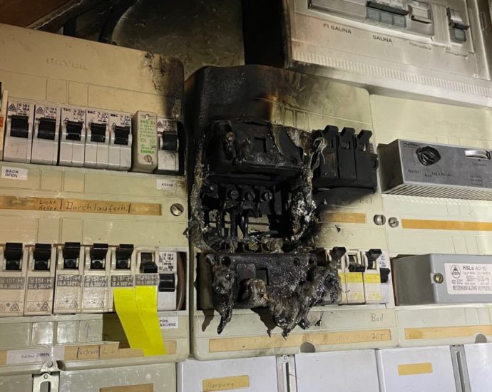 Einsatz in Densberg – Brand im Sicherungskasten Einsatz in Densberg – Brand im Sicherungskasten