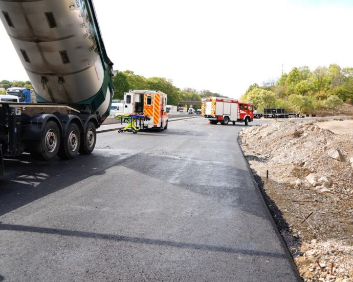 Schwerer Arbeitsunfall auf A44 Baustelle Schwerer Arbeitsunfall auf A44 Baustelle