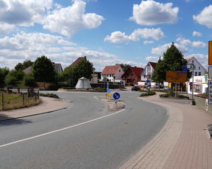 Ab heute: Ortsdurchfahrt Volkmarsen für zwei Jahre Baustelle Ab heute: Ortsdurchfahrt Volkmarsen für zwei Jahre Baustelle
