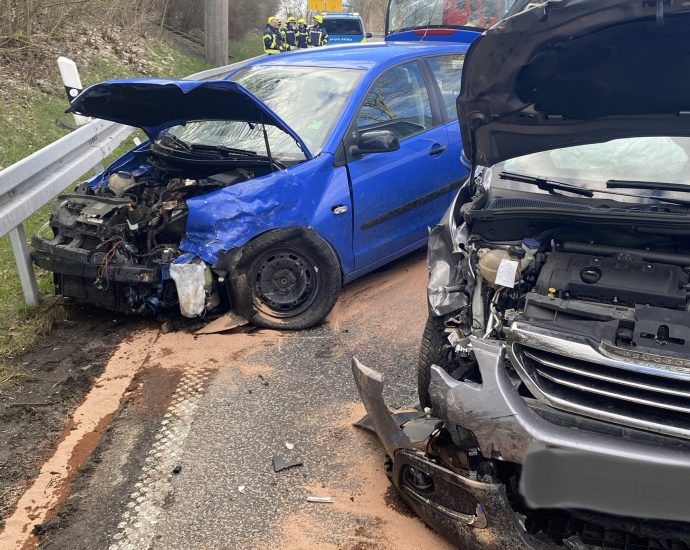 L3215: Schwerer Verkehrsunfall bei Schauenburg