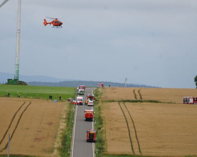 Drei Verletzte nach schwerem Unfall bei Gembeck Drei Verletzte nach schwerem Unfall bei Gembeck