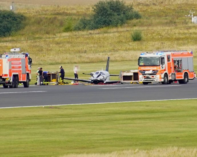 Kassel Airport: Flugunfall auf der Landebahn