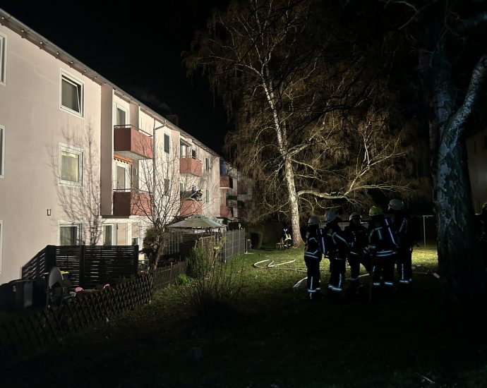 ESW: E-Bike Akku explodiert – Wohnungsbrand im Mehrfamilienhaus