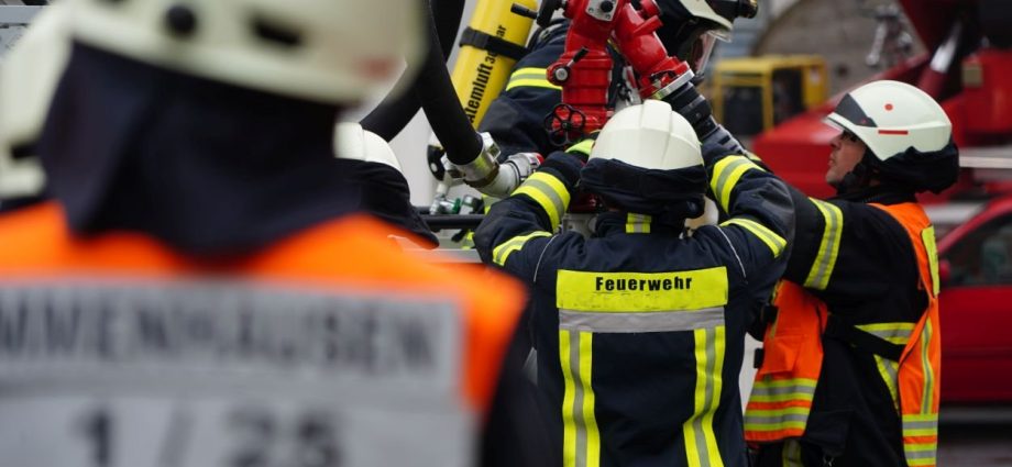 Nach 93 Stunden: Schwelbrand im Mainova-Kraftwerk Frankfurt weitgehend gelöscht