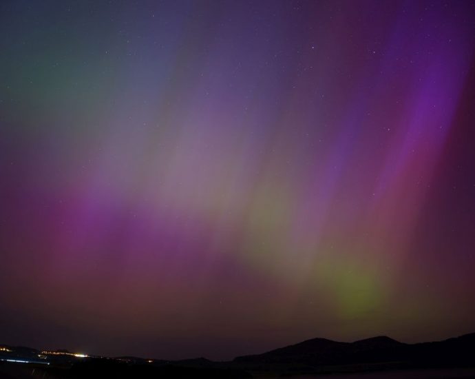 Naturschauspiel: Polarlichter über Nordhessen