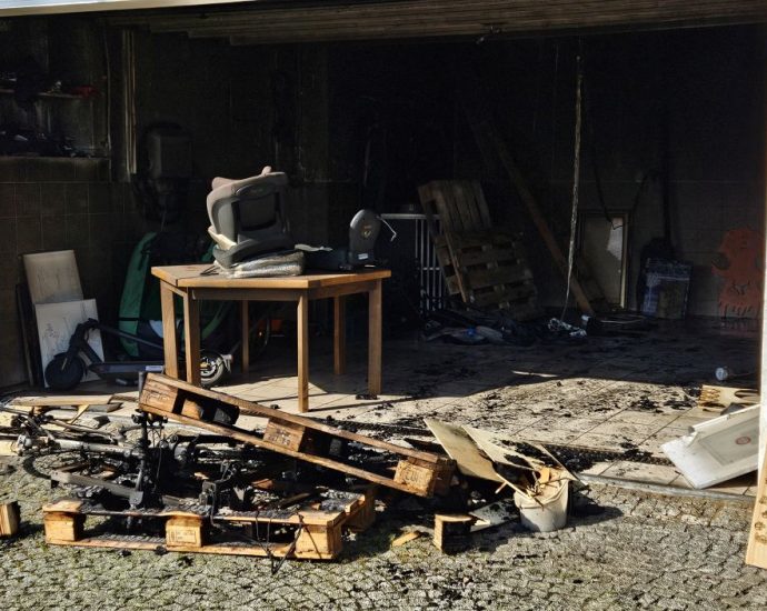 Technischer Defekt löste Garagenbrand in Wolfhagen aus Technischer Defekt löste Garagenbrand in Wolfhagen aus