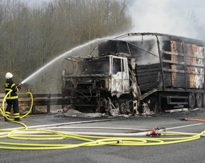 Rückrufaktion! Gefahr auf der Straße – MAN-Lkw droht Feuer durch Motordefekt