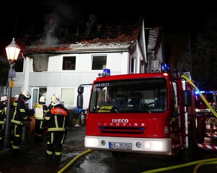 Wohnhaus in der Wildunger Altstadt in Vollbrand Wohnhaus in der Wildunger Altstadt in Vollbrand