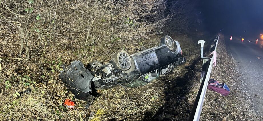 Kaufungen: Suchaktion nach Alleinunfall – Drohne findet Autofahrer