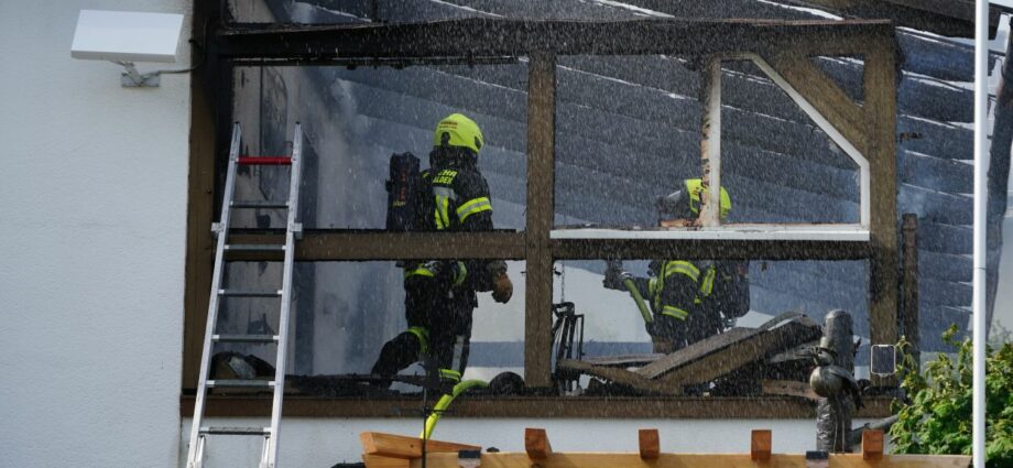 Wintergarten in Flammen – Wohnhausbrand in Westuffeln