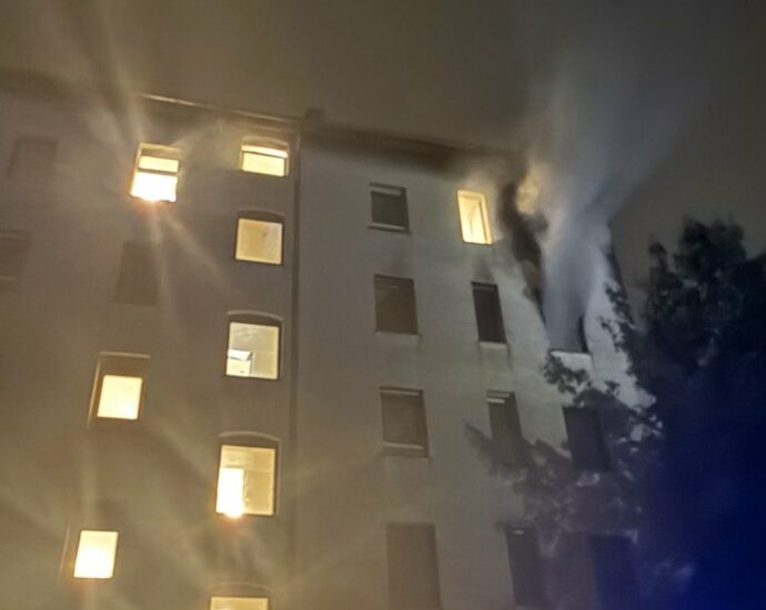 KS: Flammen im 3. Stock – Polizei ermittelt wegen Brandstiftung