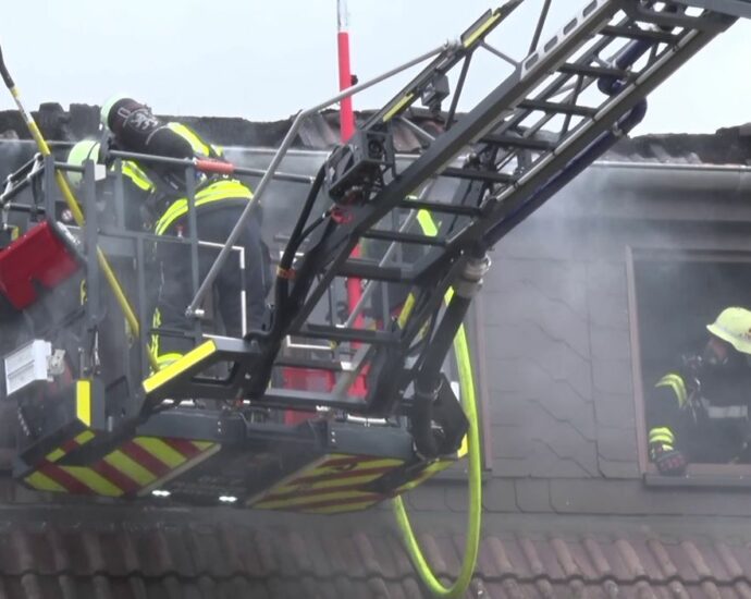 Sechs Verletzte bei Wohnhausbrand in Borken