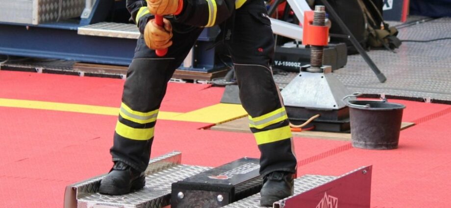 Feuerwehrsport der Extraklasse: Caldener Einsatzkräfte beweisen Fitness bei FireFit und Treppenlauf