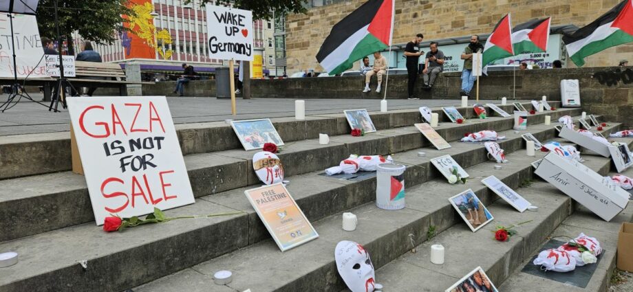 KS: Pro-Palästina-Demo: Friedliche Kundgebung mit eindrucksvollen Bildern